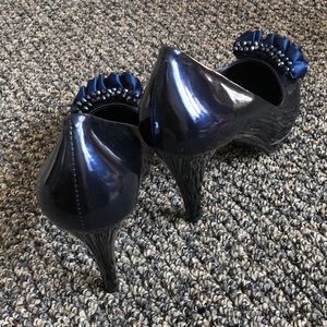 Gorgeous…navy blue special occasions stilleto